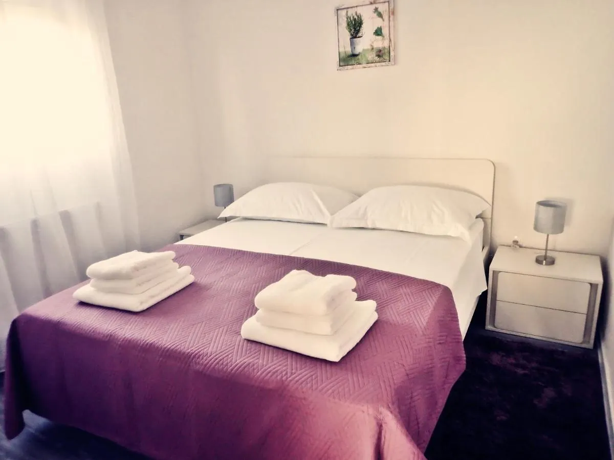 Apartman Ana - Experience Beach And Mountain Holiday Maslenica 0*,